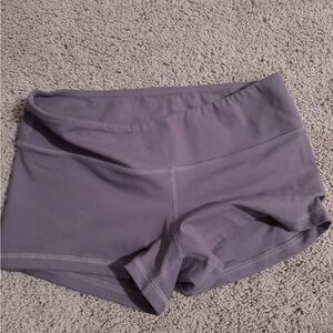 Fleo shorts, medium.